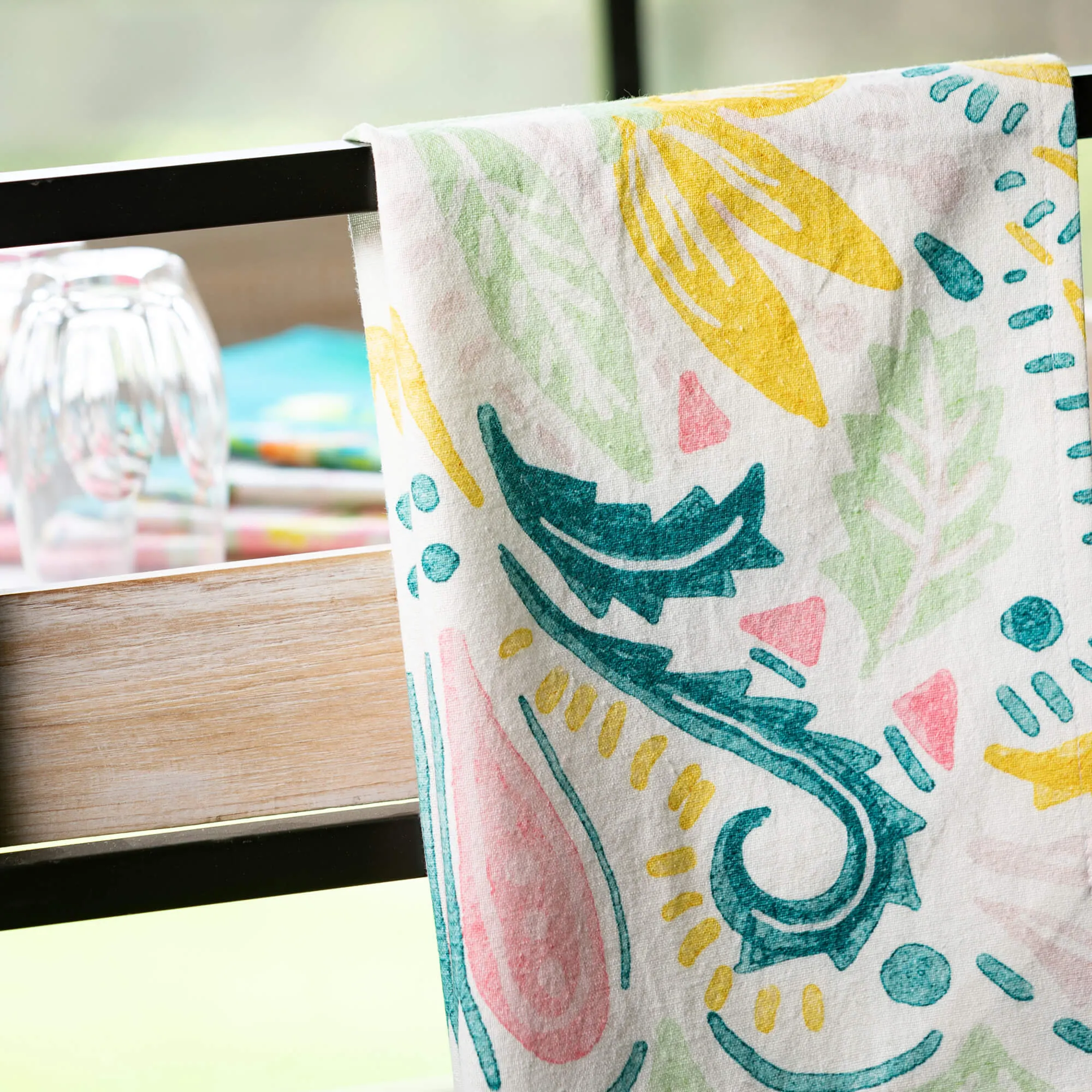 17" x 26" Gygi Watercolors Tea Towels - Set of 4, Multicolor