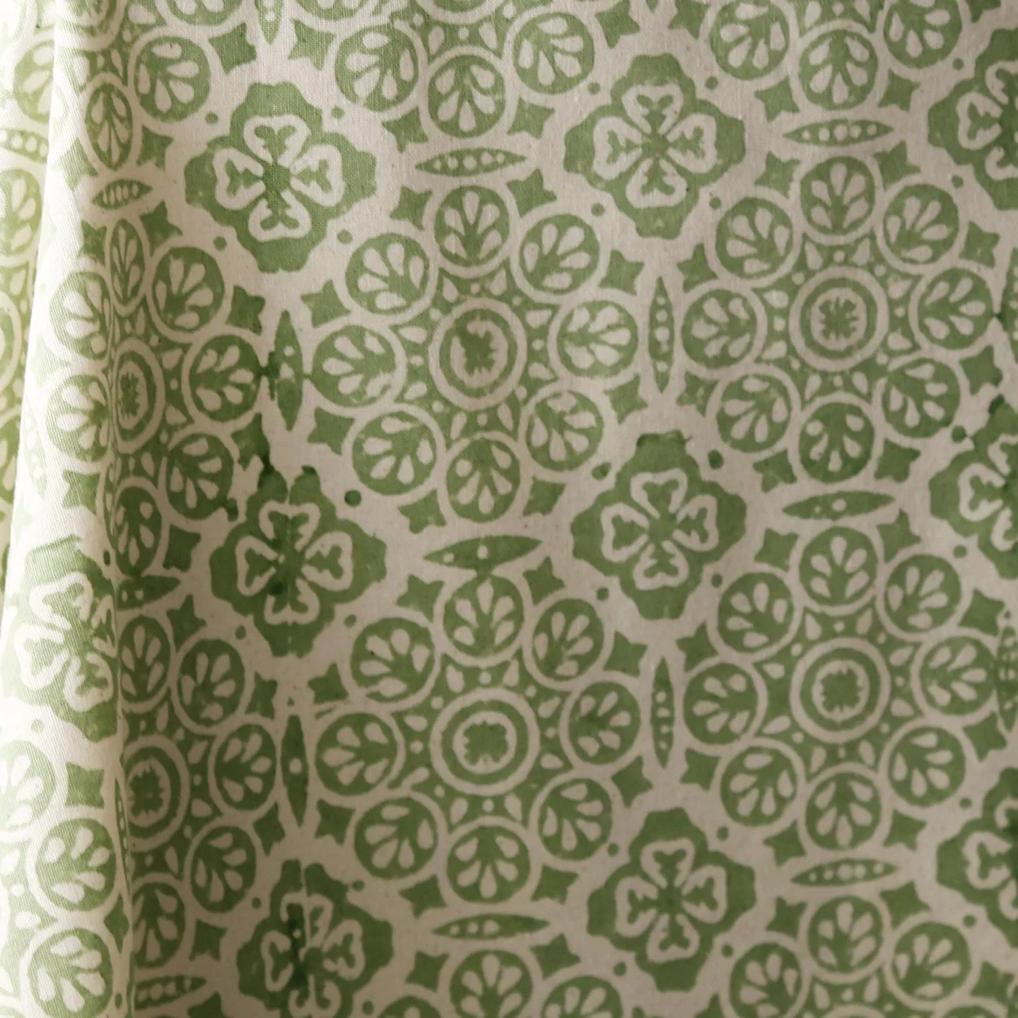 Block Print Tablecloth / Sage Mosaic