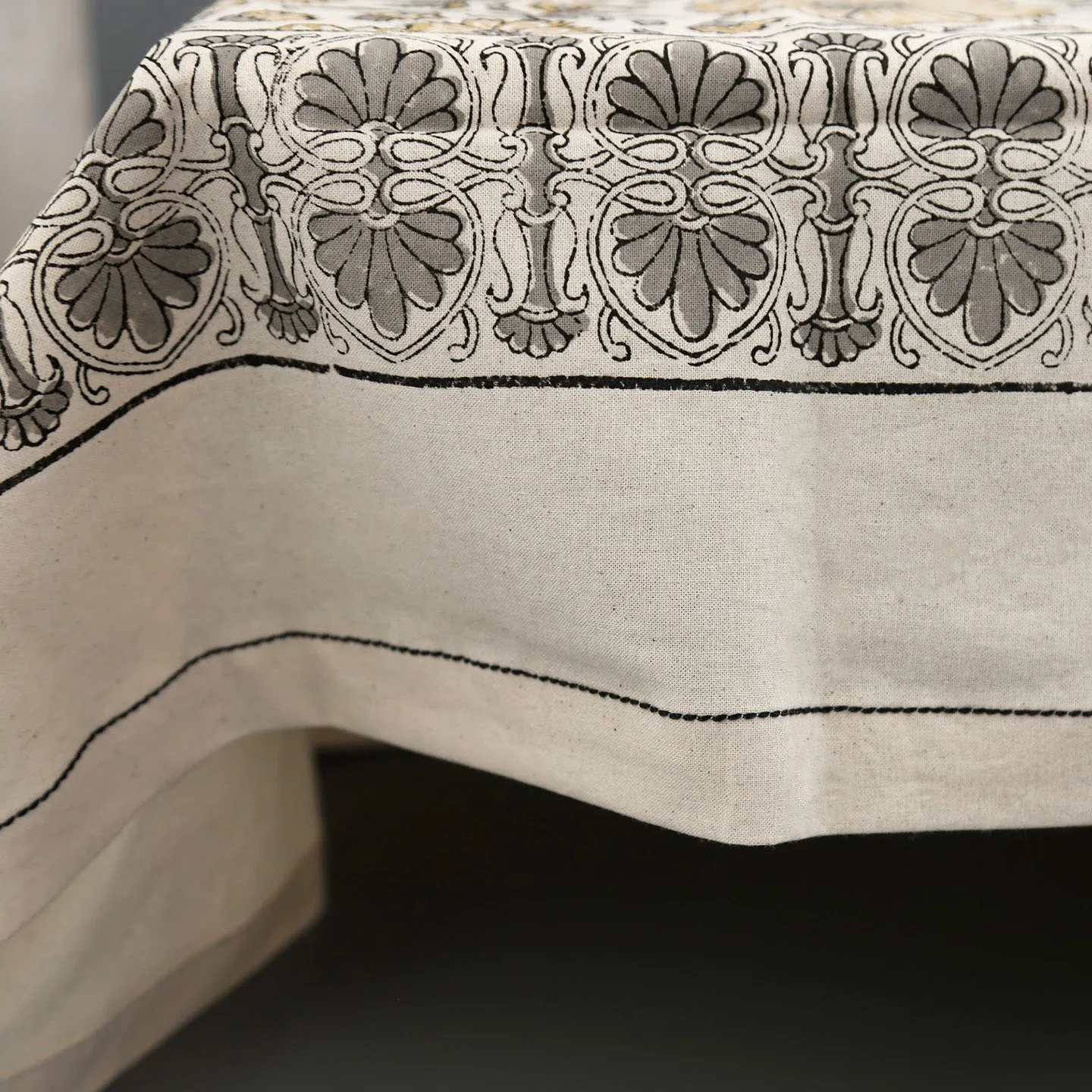 Block Print Tablecloth / Zinnia