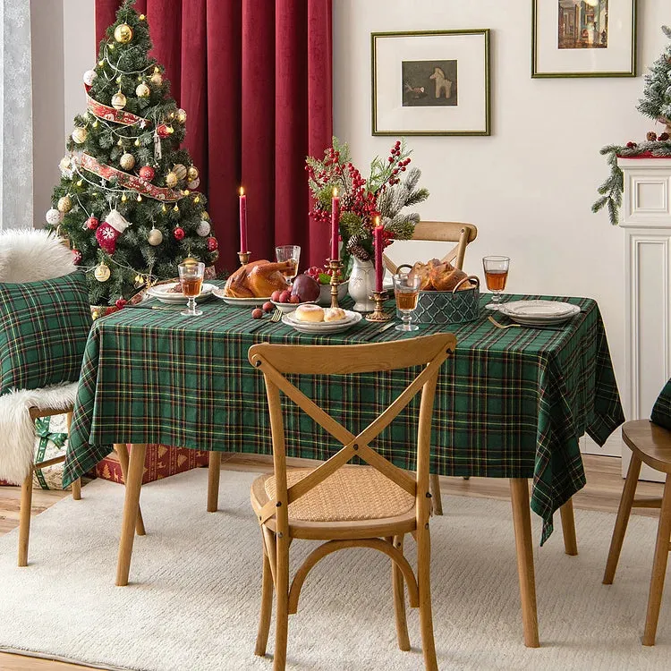Buffalo Plaid Christmas Tablecloth