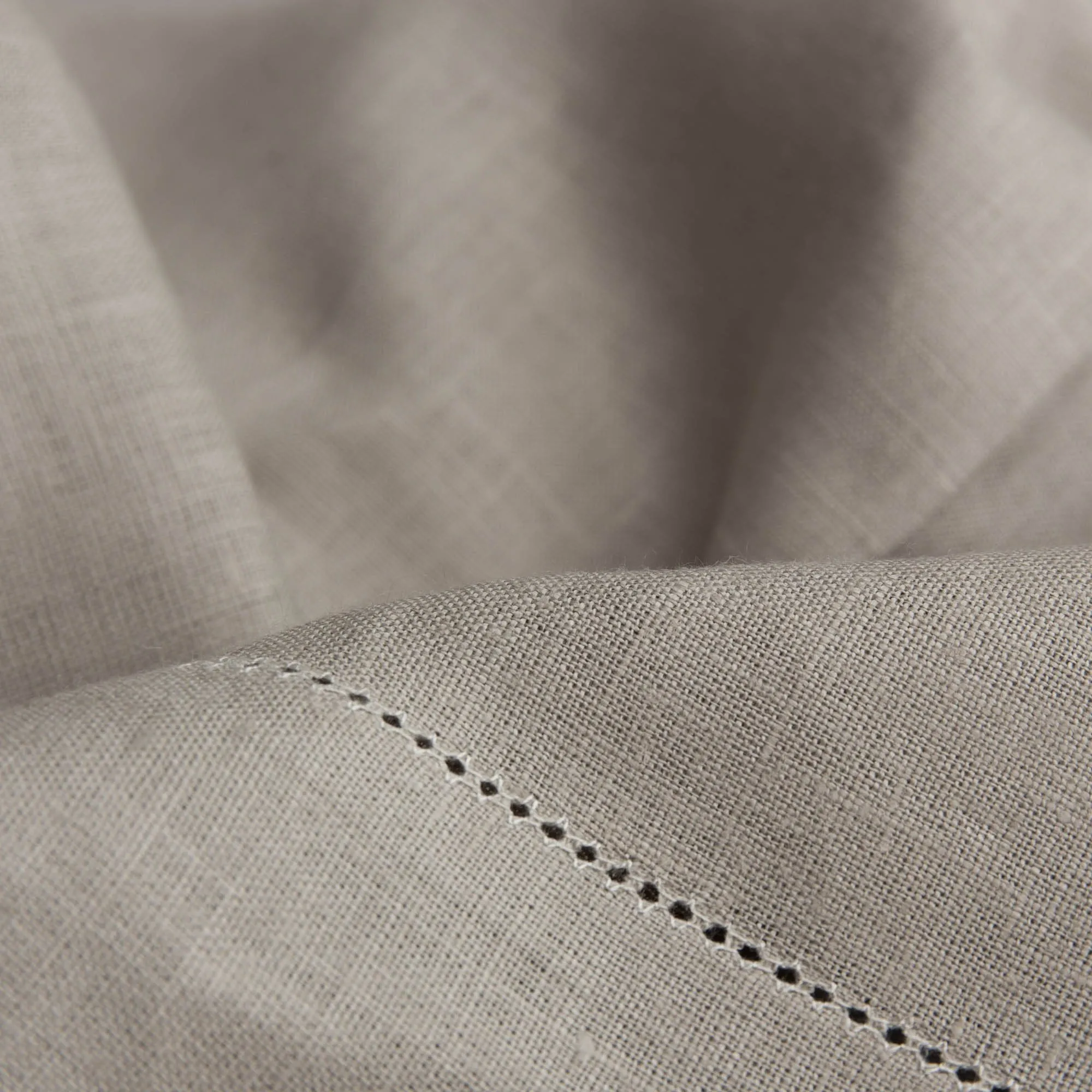 Cavaillon Tablecloth [Light grey]