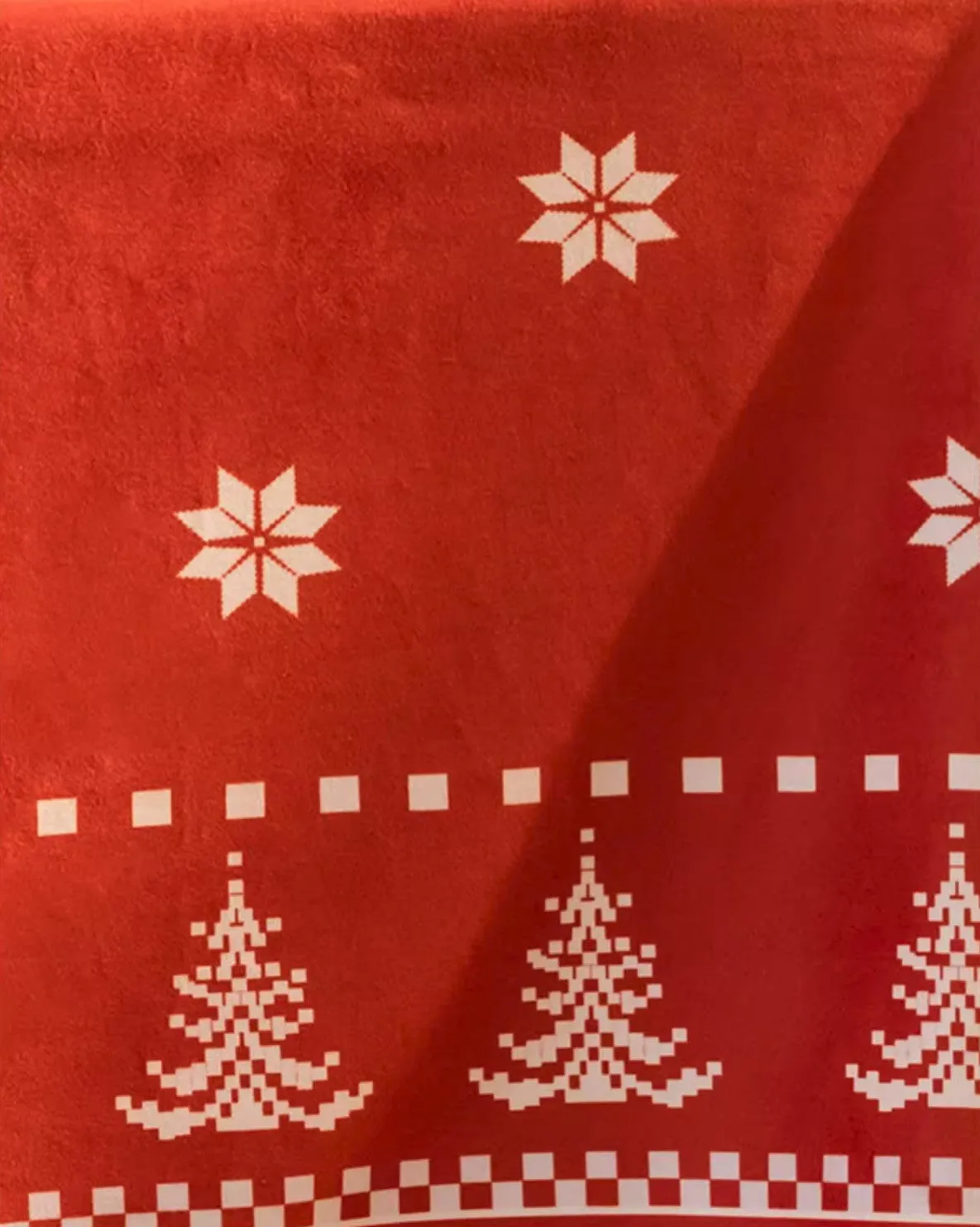 Christmas Edelweiss Table Covers, Square Tablecloth for Kitchen, Extra Large Modern Rectangular Tablecloth for Dining Room Table, Large Tablecloth for Round Table