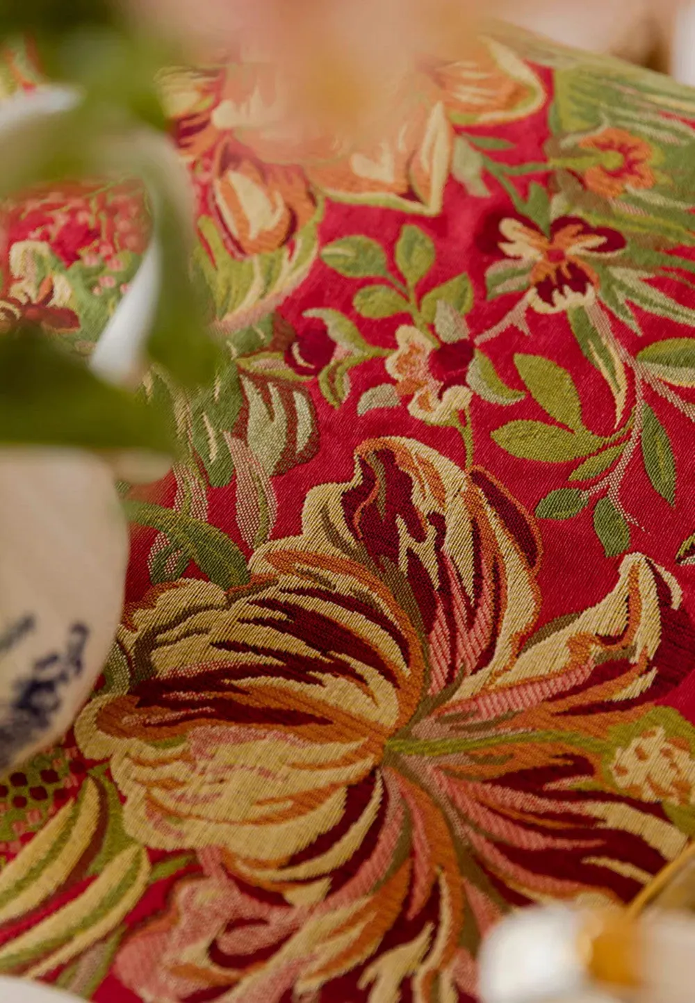 Large Modern Rectangle Tablecloth for Dining Table, Flower Pattern Red Table Covers for Round Table, Farmhouse Table Cloth for Oval Table