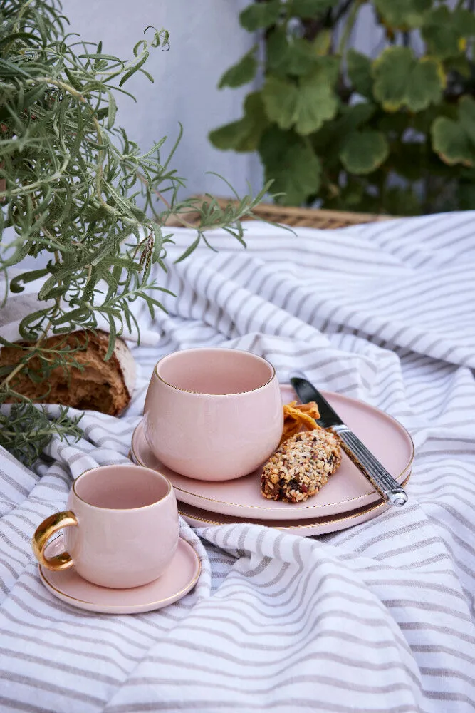 Olivia tablecloth 220x140 cm. sand striped