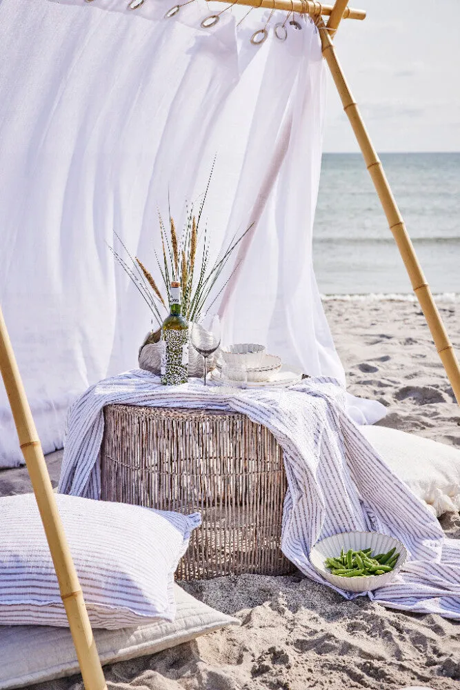 Olivia tablecloth 220x140 cm. sand striped